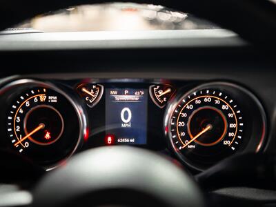 2022 Jeep Gladiator Sport S   - Photo 23 - Peoria, IL 61615