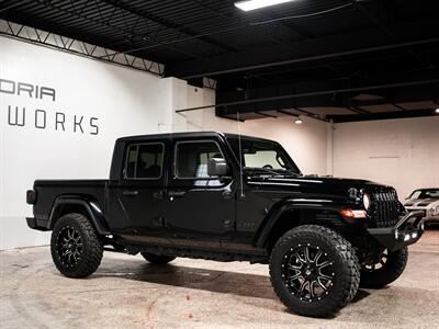 2022 Jeep Gladiator Sport S   - Photo 10 - Peoria, IL 61615