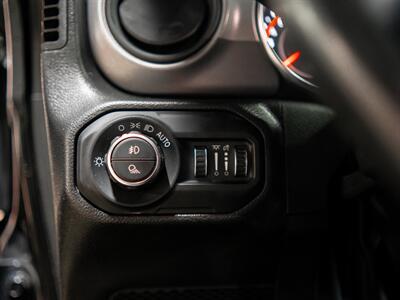 2022 Jeep Gladiator Sport S   - Photo 30 - Peoria, IL 61615