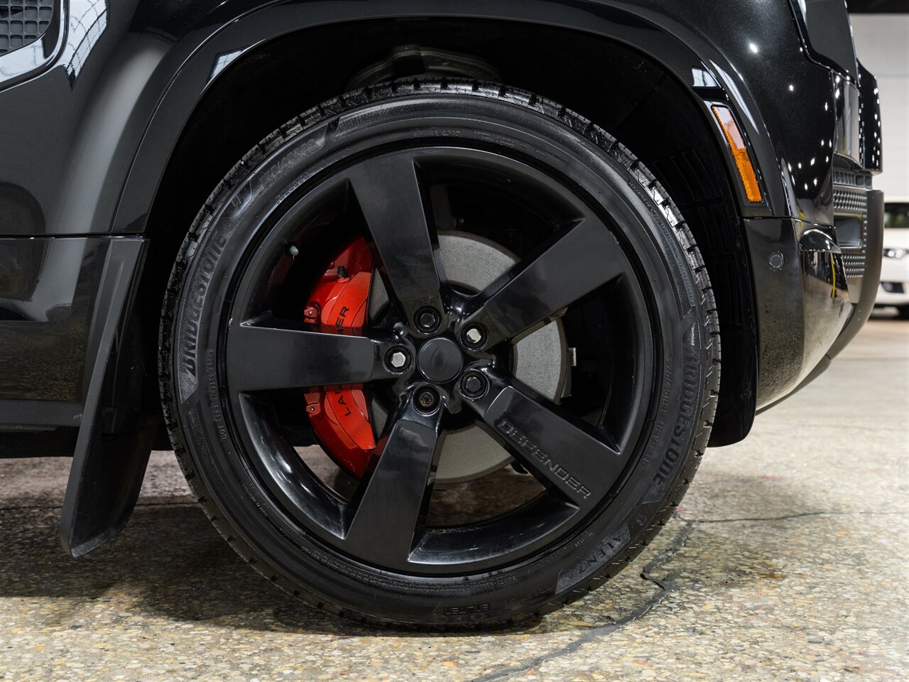 2021 Land Rover Defender 90 X - Photo 14 - Peoria, IL 61615