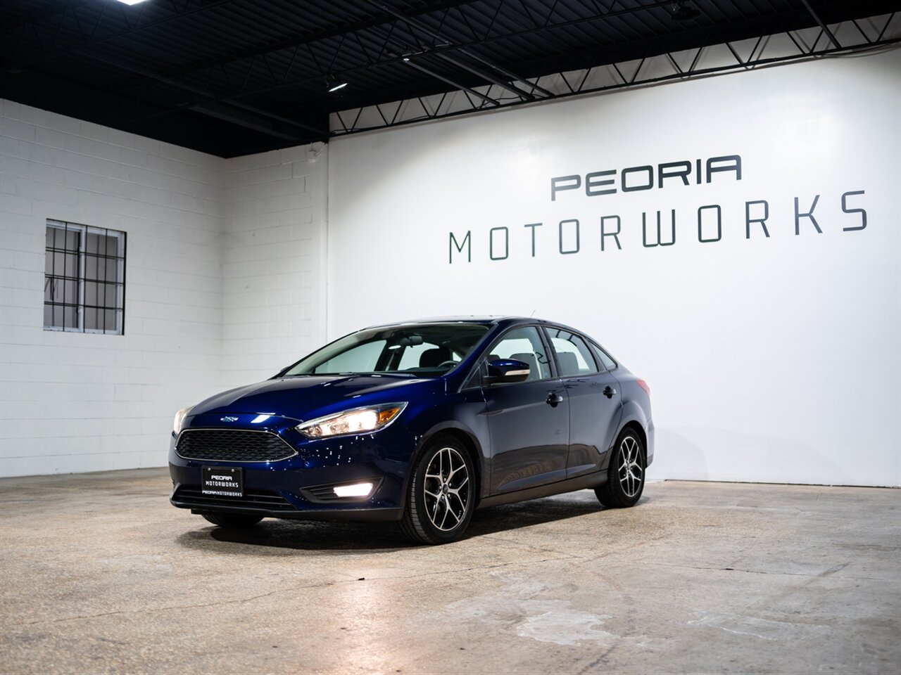 2017 Ford Focus SEL   - Photo 3 - Peoria, IL 61615