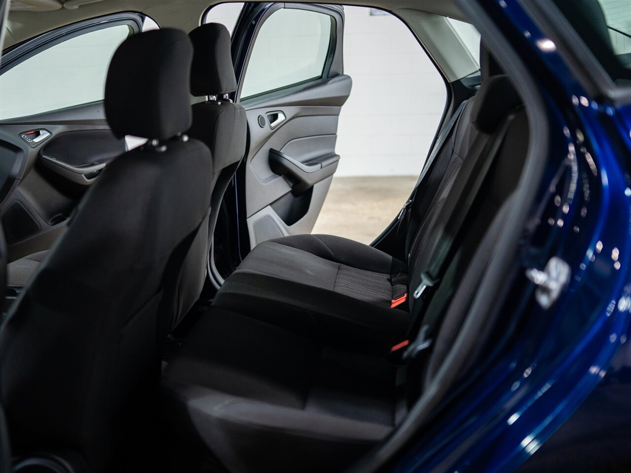 2017 Ford Focus SEL   - Photo 38 - Peoria, IL 61615