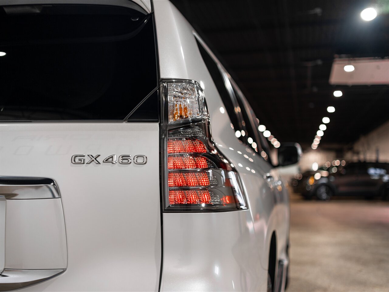 2023 Lexus GX 460 Premium - Photo 21 - Peoria, IL 61615