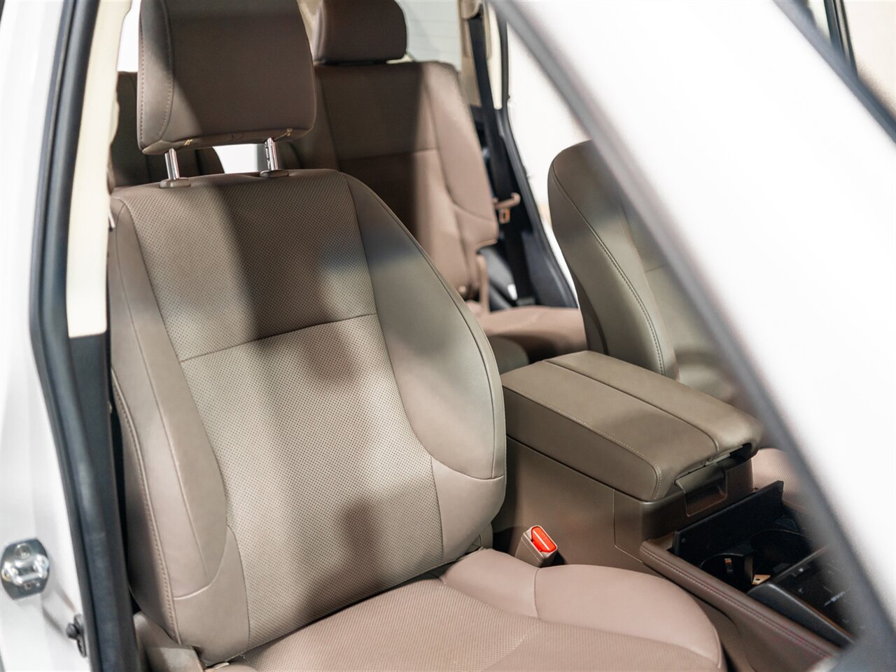 2023 Lexus GX 460 Premium - Photo 46 - Peoria, IL 61615