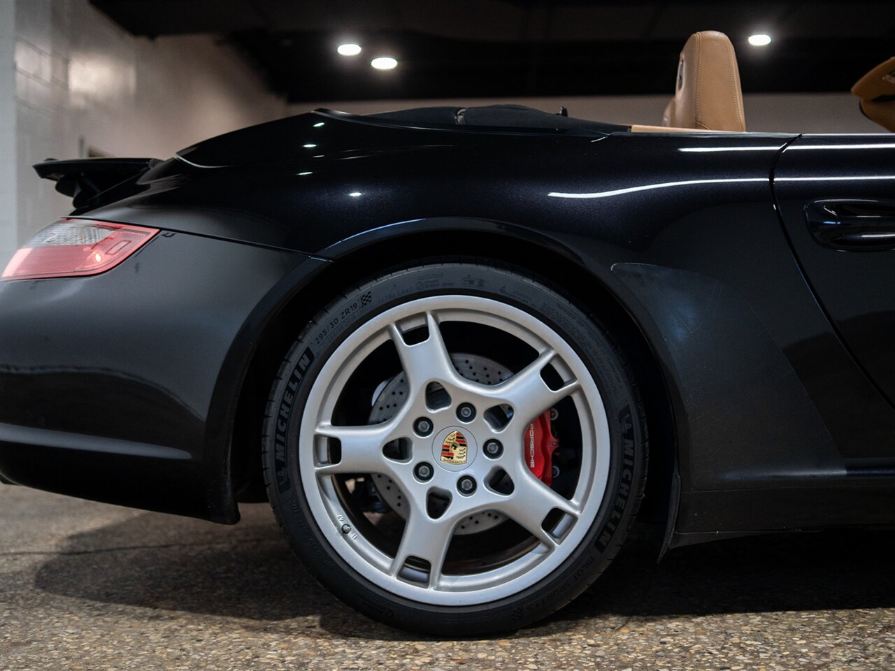 2006 Porsche 911 Carrera S - Photo 21 - Peoria, IL 61615