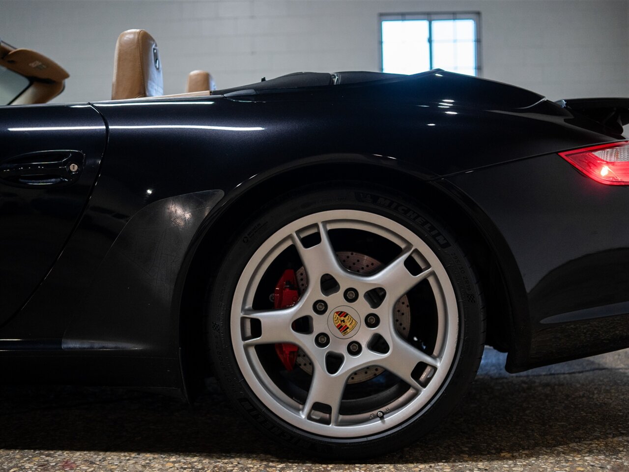 2006 Porsche 911 Carrera S - Photo 20 - Peoria, IL 61615