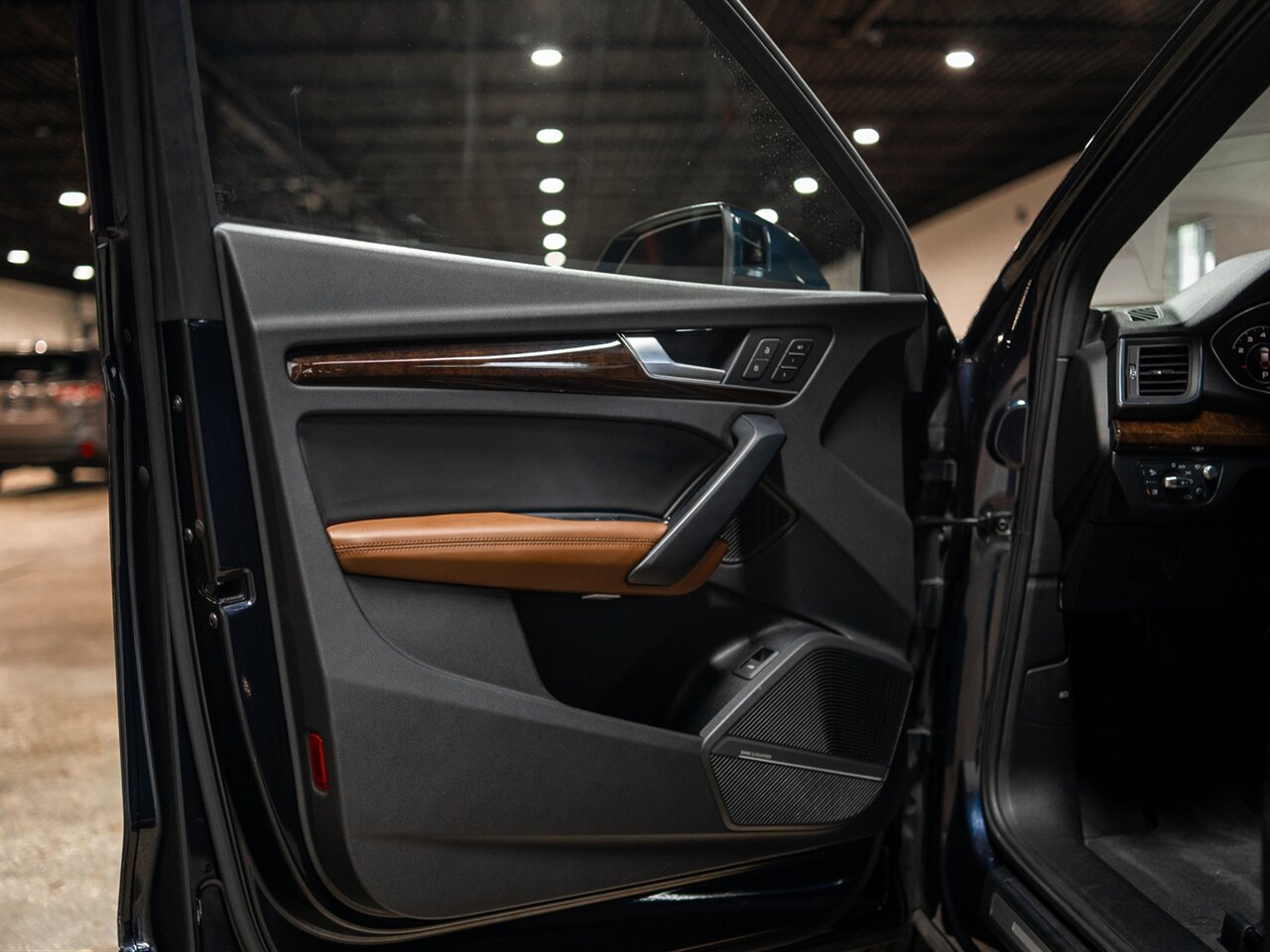 2019 Audi Q5 quattro Prestige 45 TFSI   - Photo 39 - Peoria, IL 61615