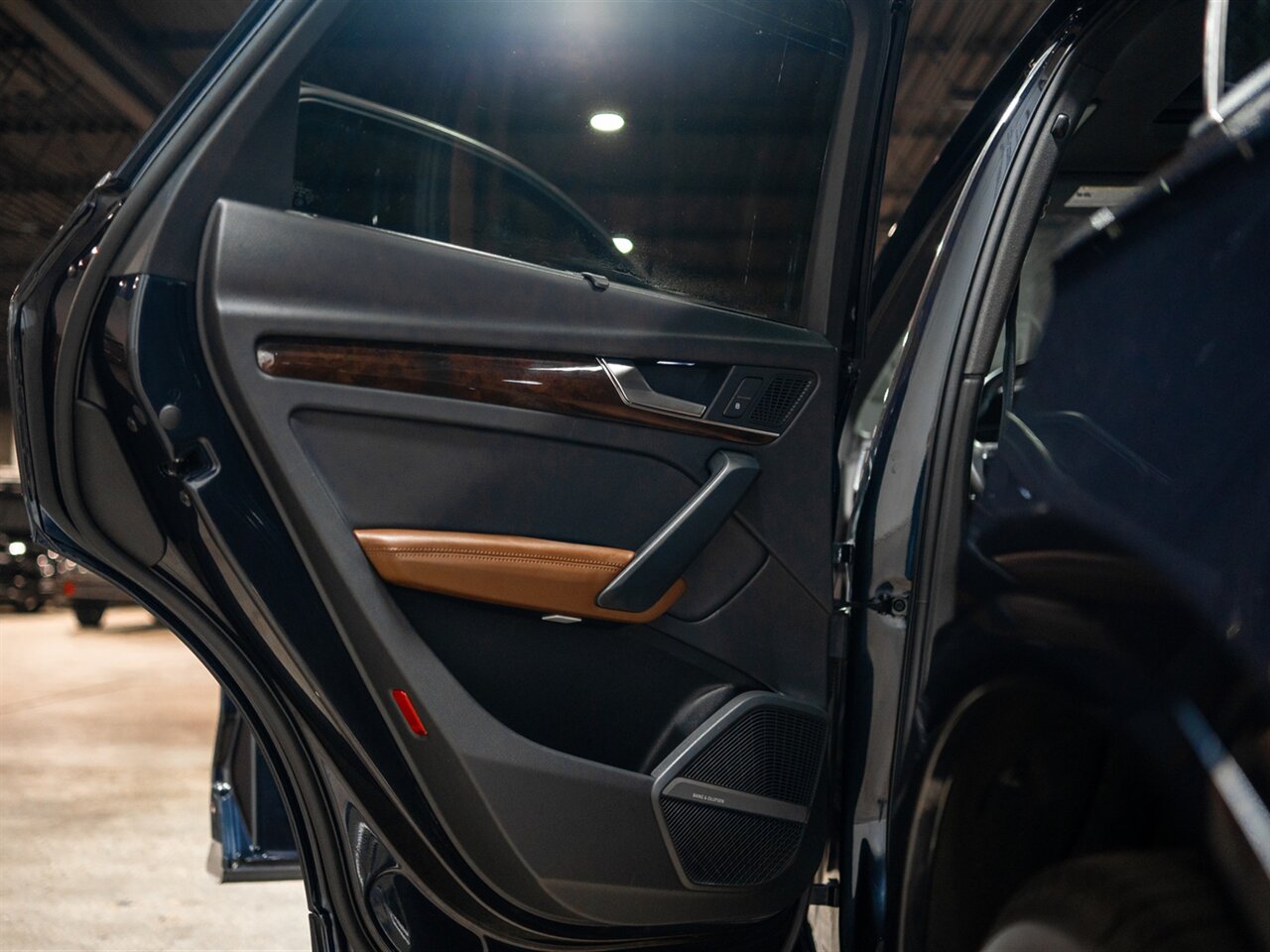 2019 Audi Q5 quattro Prestige 45 TFSI   - Photo 37 - Peoria, IL 61615