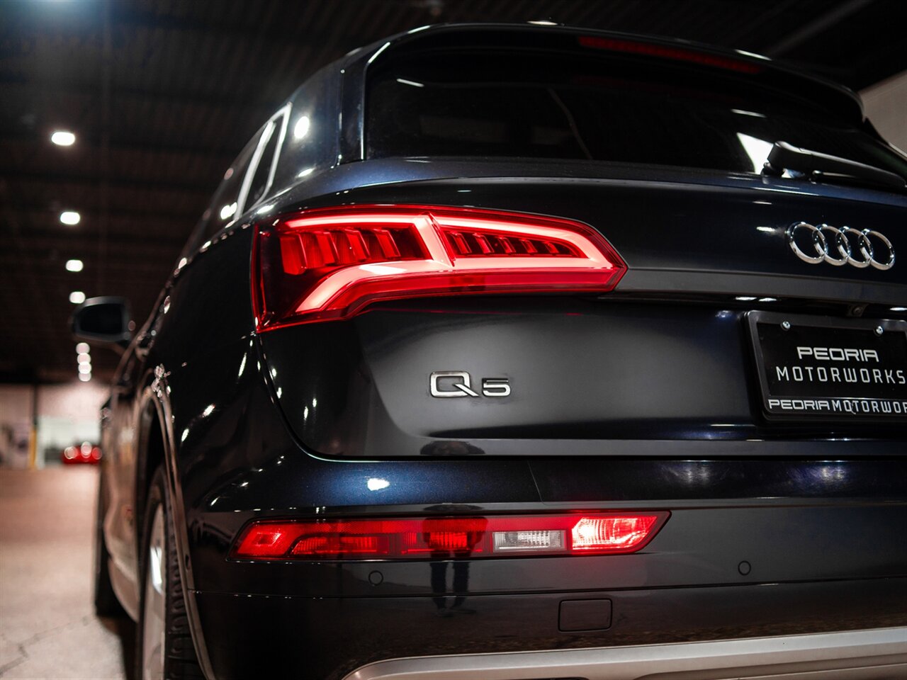 2019 Audi Q5 quattro Prestige 45 TFSI   - Photo 9 - Peoria, IL 61615