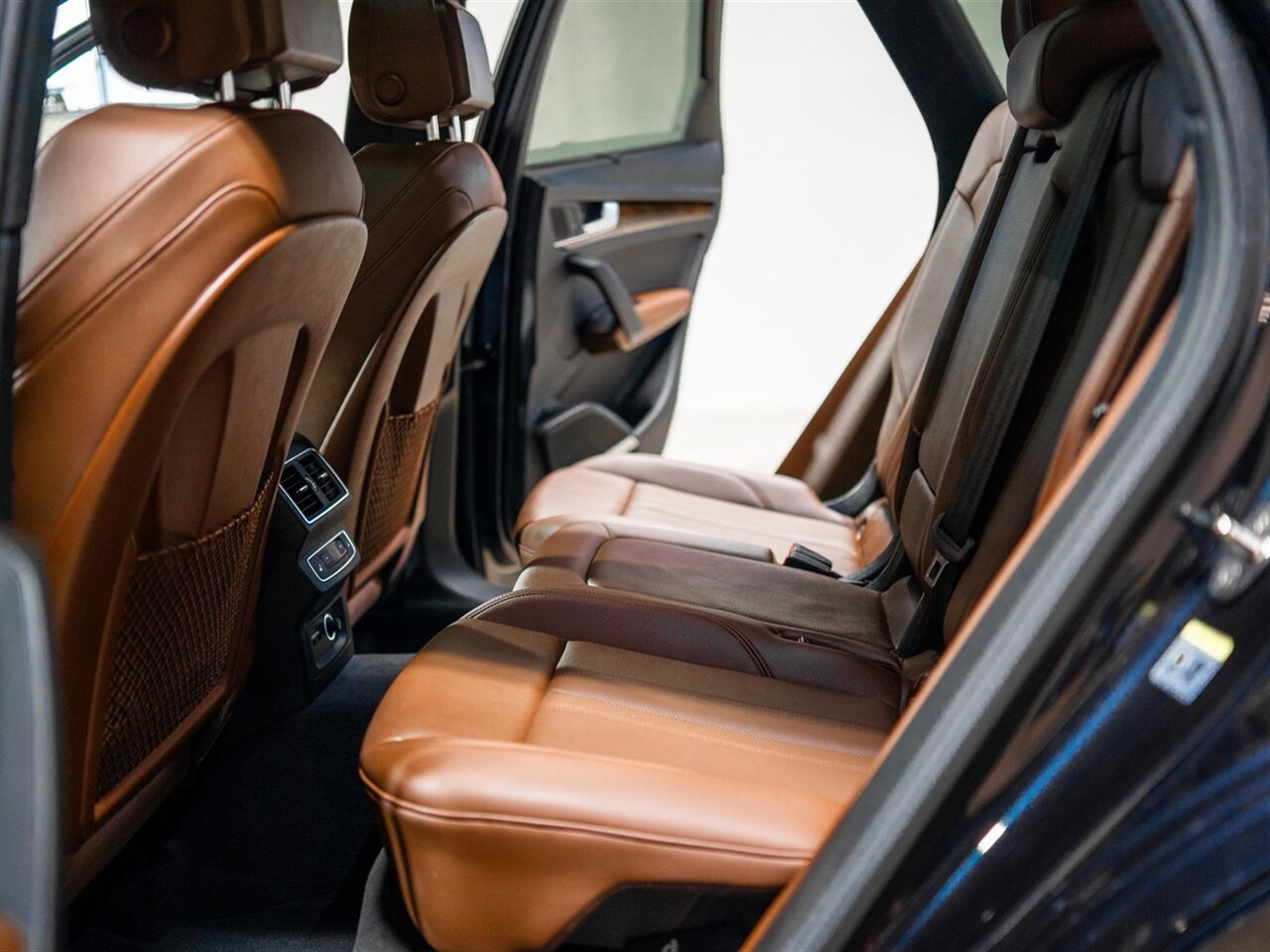 2019 Audi Q5 quattro Prestige 45 TFSI   - Photo 31 - Peoria, IL 61615