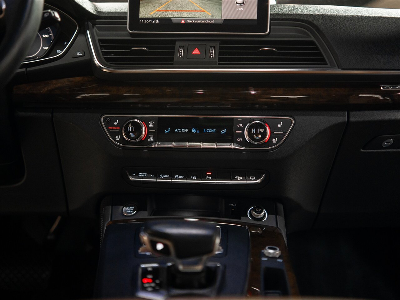 2019 Audi Q5 quattro Prestige 45 TFSI   - Photo 43 - Peoria, IL 61615