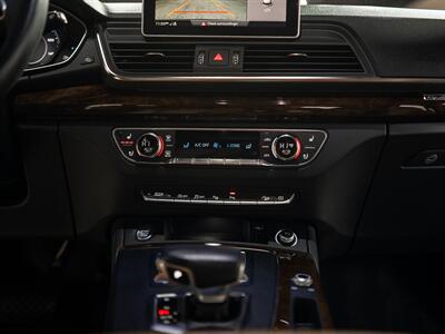 2019 Audi Q5 quattro Prestige 45 TFSI   - Photo 43 - Peoria, IL 61615