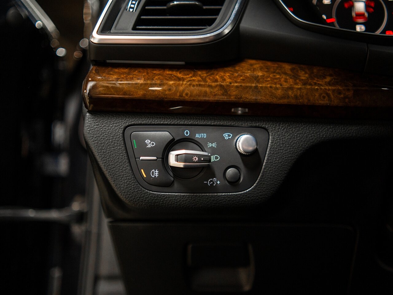 2019 Audi Q5 quattro Prestige 45 TFSI   - Photo 29 - Peoria, IL 61615