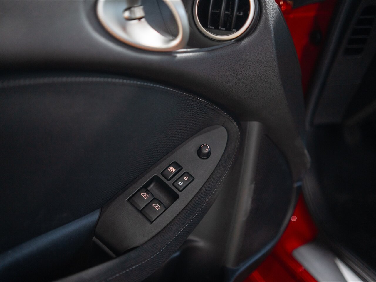 2014 Nissan 370Z   - Photo 32 - Peoria, IL 61615