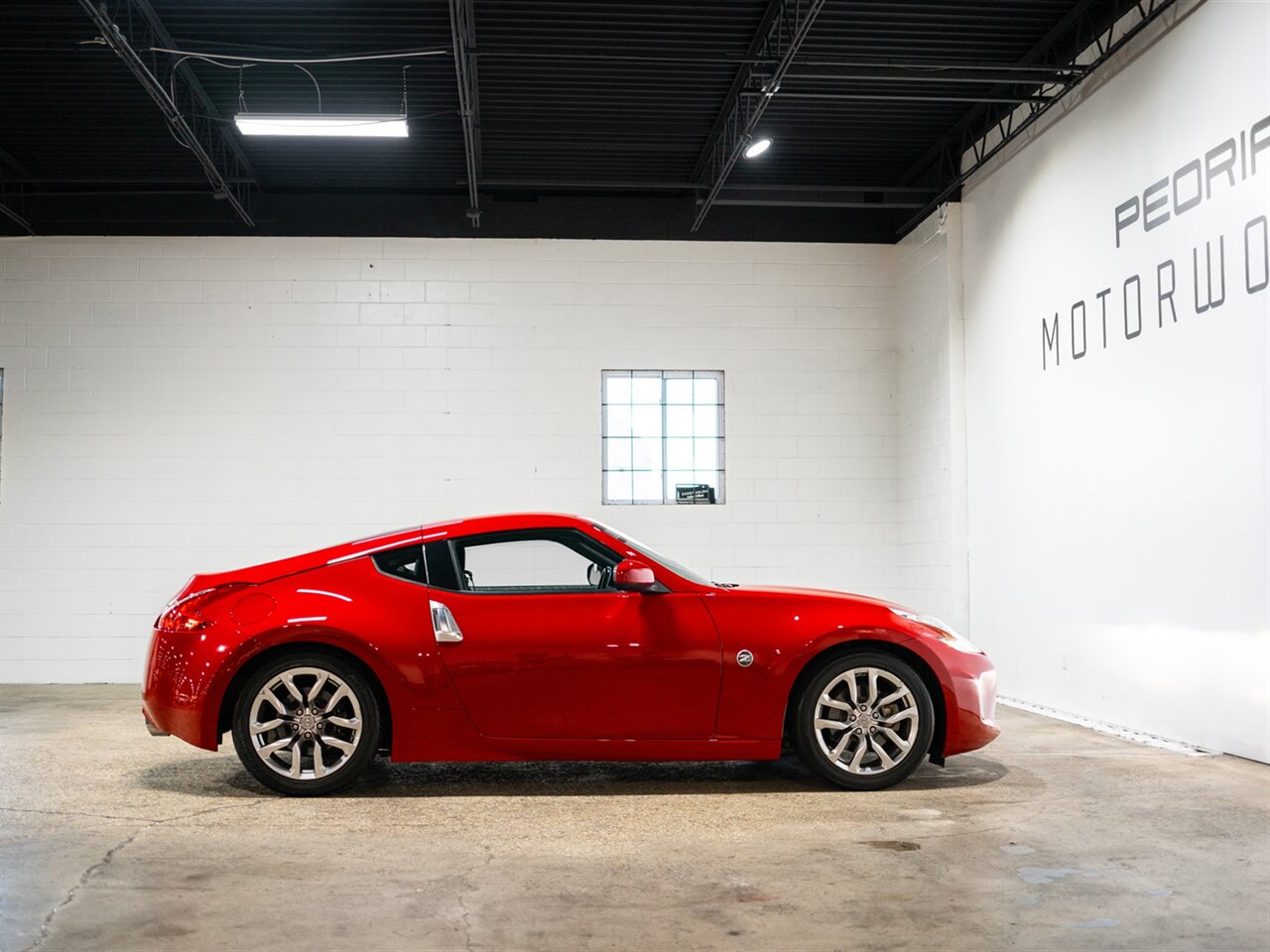 2014 Nissan 370Z   - Photo 5 - Peoria, IL 61615