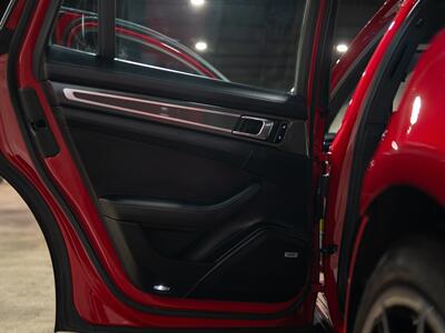 2017 Porsche Panamera 4S - Photo 44 - Peoria, IL 61615