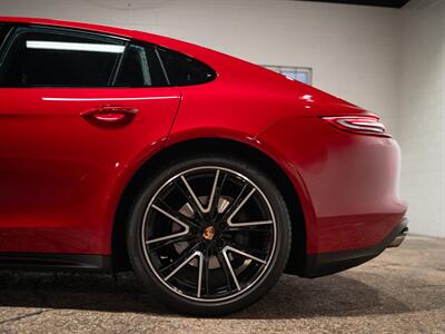 2017 Porsche Panamera 4S - Photo 11 - Peoria, IL 61615