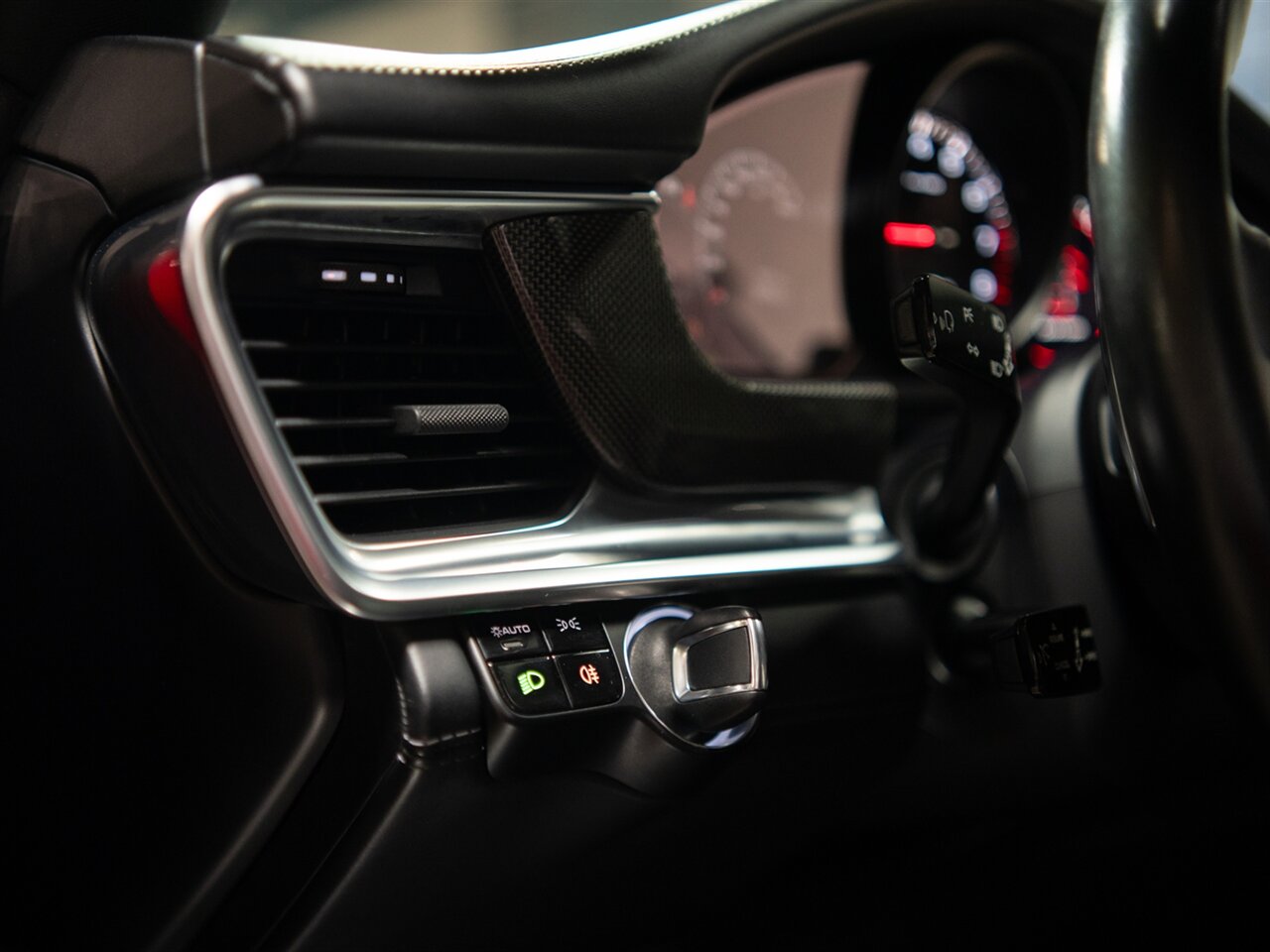 2017 Porsche Panamera 4S - Photo 37 - Peoria, IL 61615