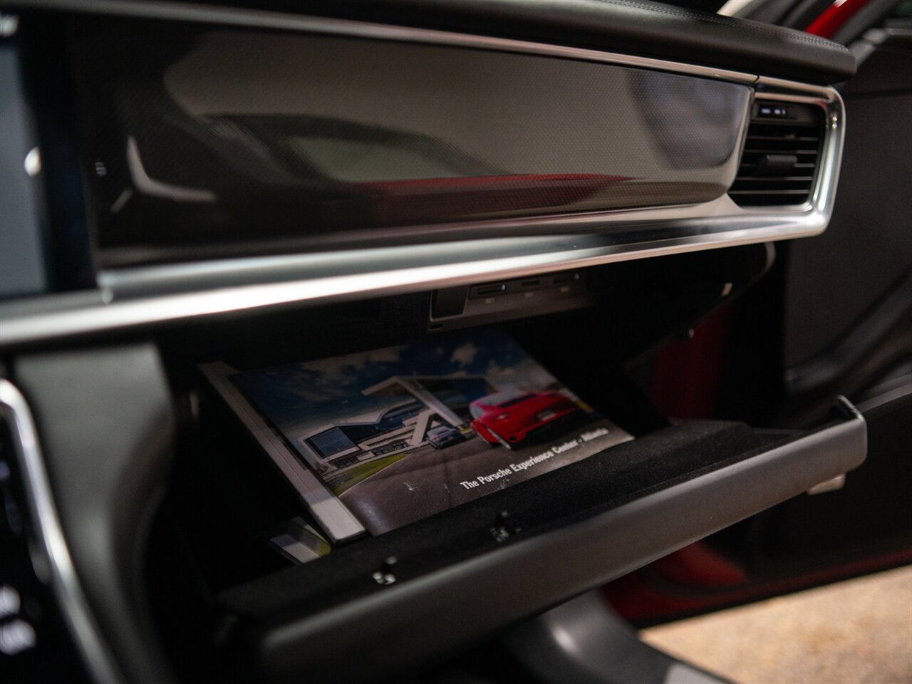 2017 Porsche Panamera 4S - Photo 51 - Peoria, IL 61615