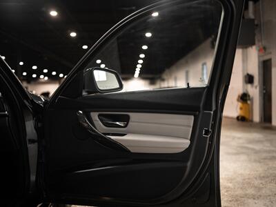 2013 BMW 3 Series 328i xDrive - Photo 44 - Peoria, IL 61615