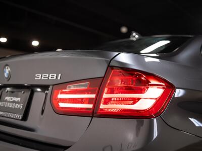 2013 BMW 3 Series 328i xDrive - Photo 13 - Peoria, IL 61615