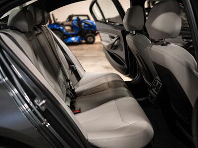 2013 BMW 3 Series 328i xDrive - Photo 39 - Peoria, IL 61615