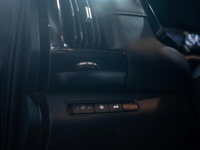 2025 Nissan Pathfinder SV - Photo 26 - Peoria, IL 61615