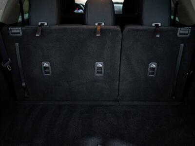 2025 Nissan Pathfinder SV - Photo 19 - Peoria, IL 61615