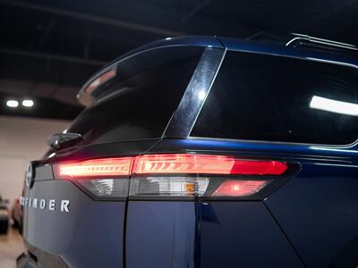 2025 Nissan Pathfinder SV - Photo 17 - Peoria, IL 61615