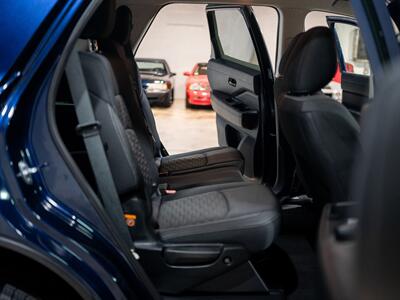 2025 Nissan Pathfinder SV - Photo 33 - Peoria, IL 61615