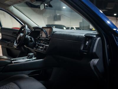 2025 Nissan Pathfinder SV - Photo 23 - Peoria, IL 61615