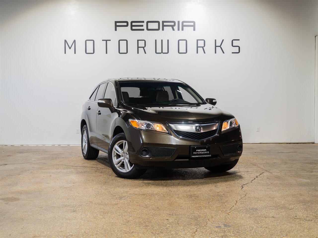 2015 Acura RDX   - Photo 1 - Peoria, IL 61615