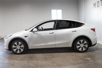 2020 Tesla Model Y Long Range   - Photo 5 - Peoria, IL 61615