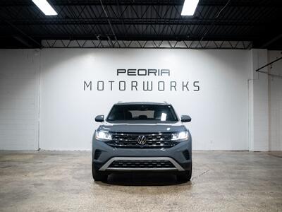 2020 Volkswagen Atlas Cross Sport V6 SEL Premium 4Motion   - Photo 2 - Peoria, IL 61615