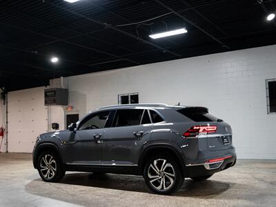 2020 Volkswagen Atlas Cross Sport V6 SEL Premium 4Motion   - Photo 6 - Peoria, IL 61615