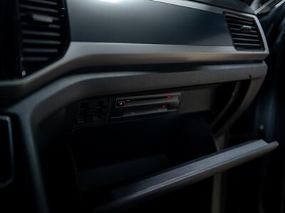 2020 Volkswagen Atlas Cross Sport V6 SEL Premium 4Motion   - Photo 47 - Peoria, IL 61615