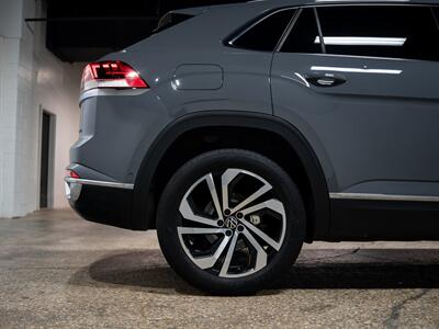 2020 Volkswagen Atlas Cross Sport V6 SEL Premium 4Motion   - Photo 9 - Peoria, IL 61615