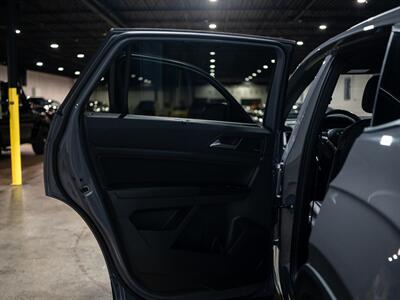 2020 Volkswagen Atlas Cross Sport V6 SEL Premium 4Motion   - Photo 42 - Peoria, IL 61615