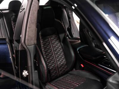 2021 Audi RS Q8 4.0T quattro   - Photo 30 - Peoria, IL 61615