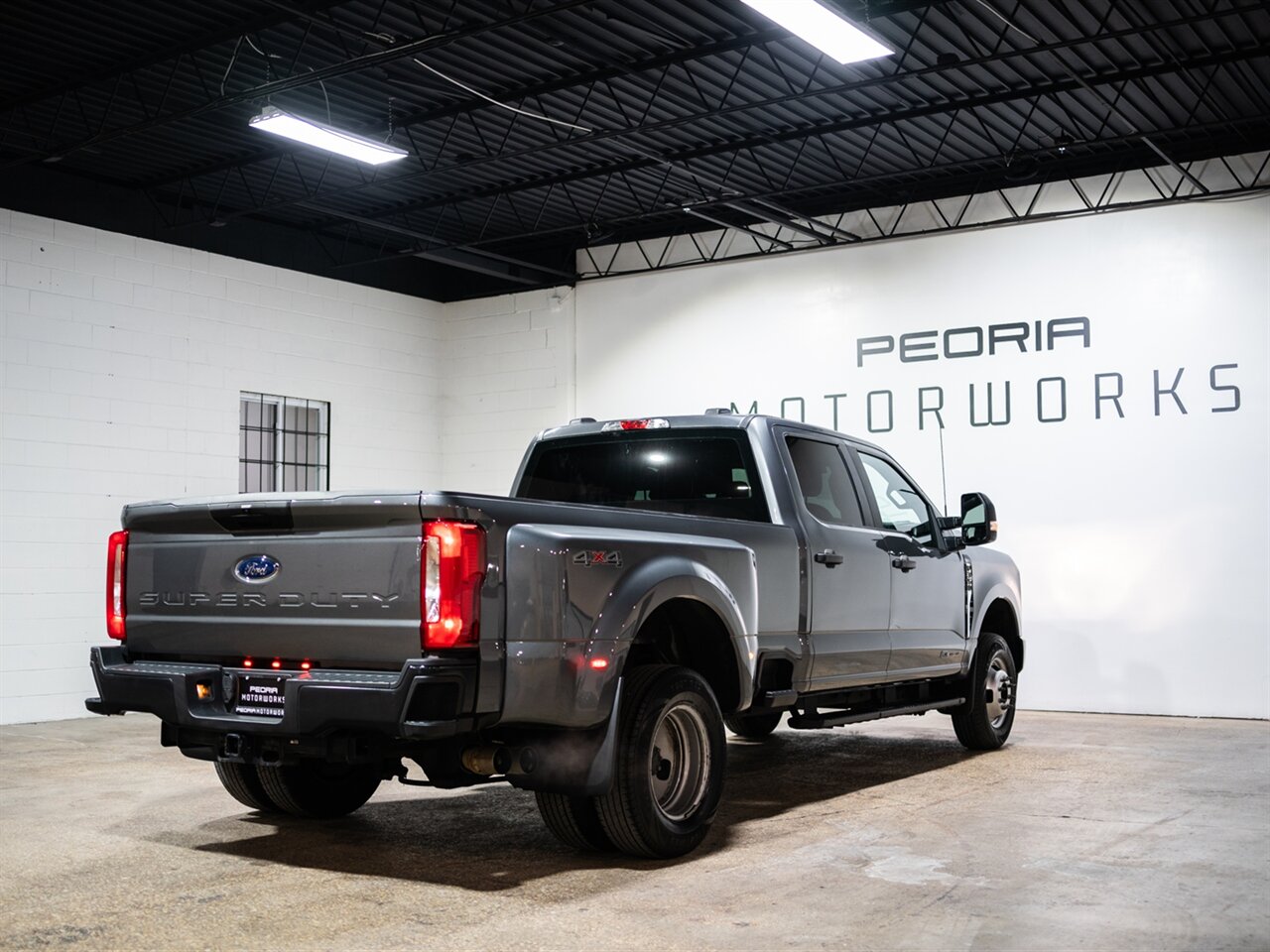 2023 Ford F-350 Super Duty XL - Photo 15 - Peoria, IL 61615