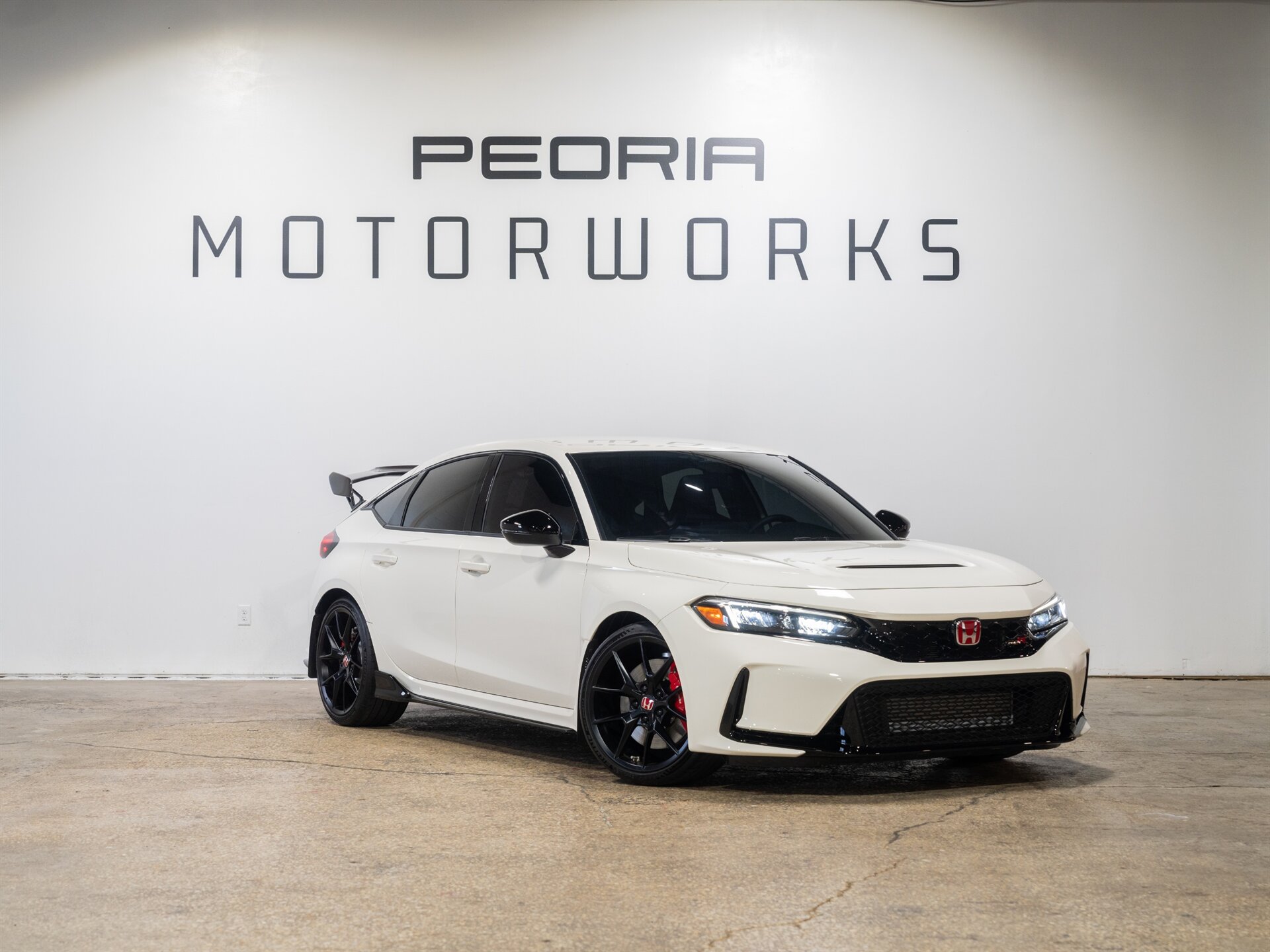 2023 Honda Civic Type-R's photo
