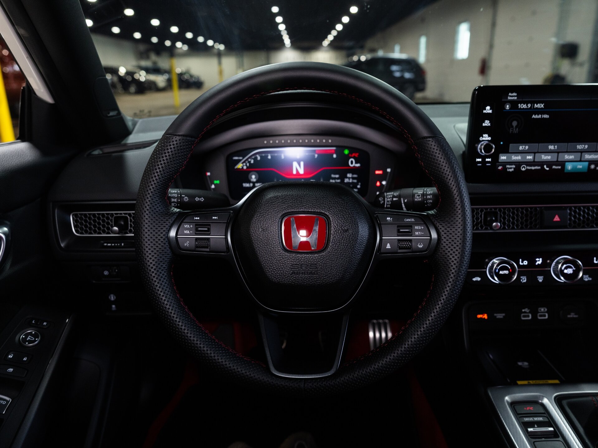 2023 Honda Civic Hatchback Type-R - Photo 12