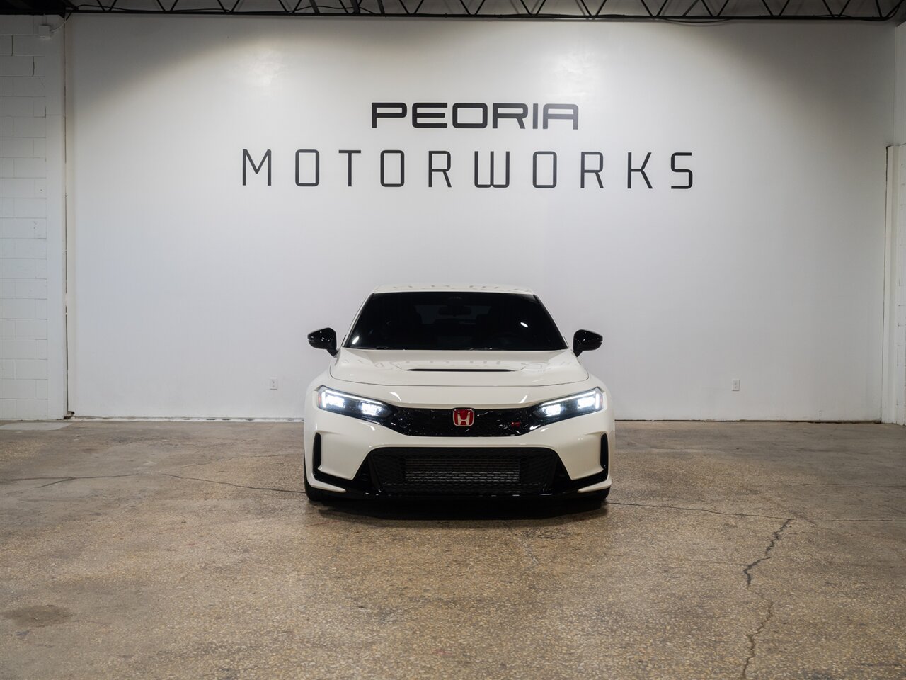 2023 Honda Civic Type R - Photo 4 - Peoria, IL 61615