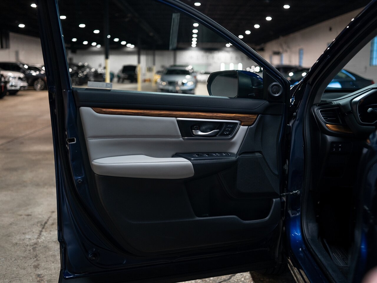2018 Honda CR-V EX-L - Photo 32 - Peoria, IL 61615