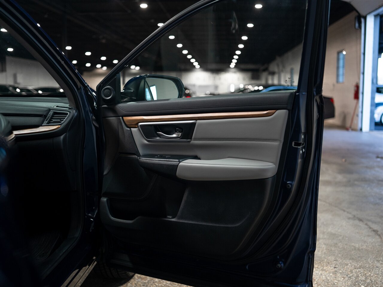 2018 Honda CR-V EX-L - Photo 37 - Peoria, IL 61615