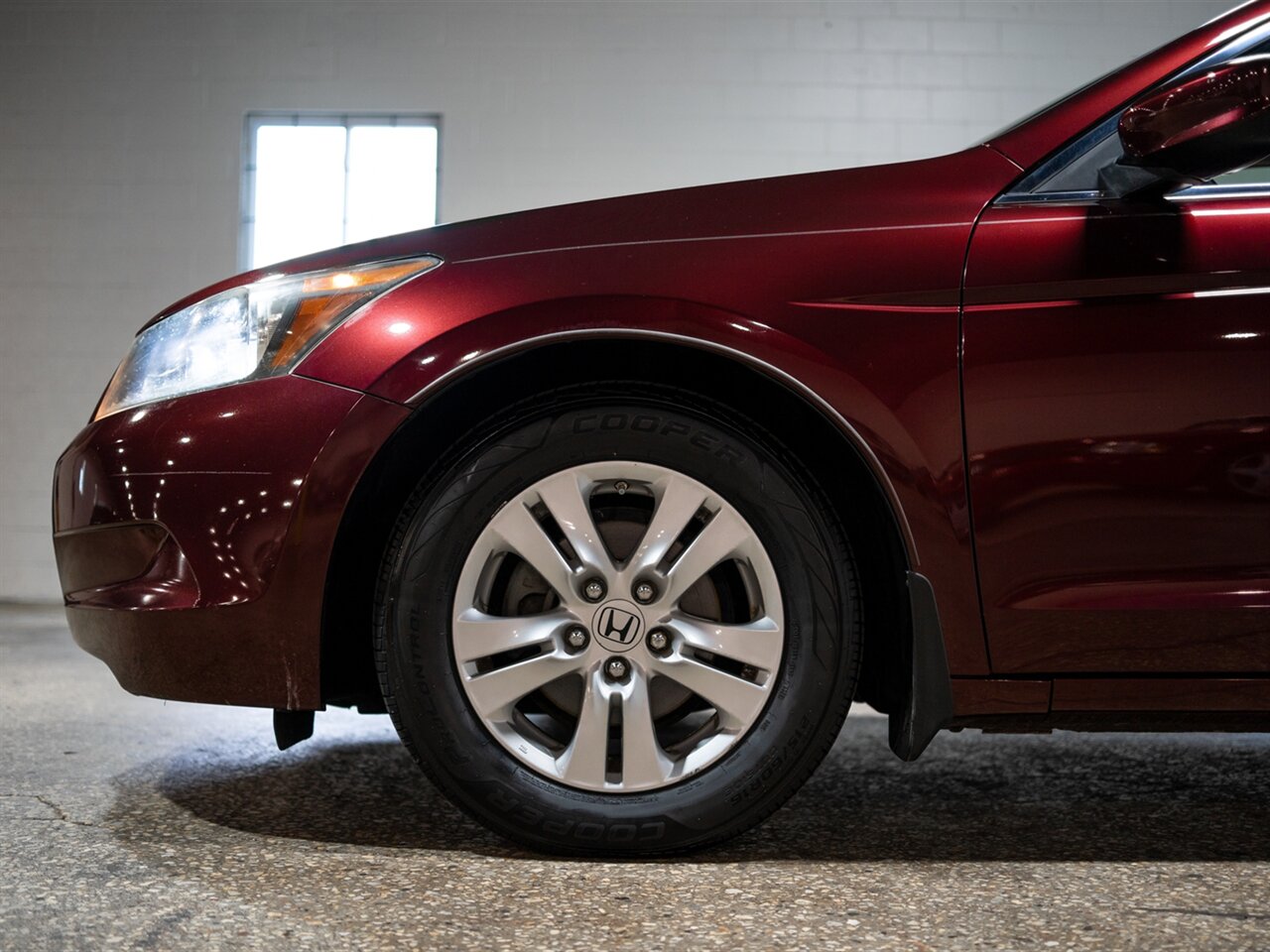 2009 Honda Accord LX-P - Photo 13 - Peoria, IL 61615