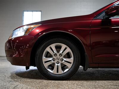 2009 Honda Accord LX-P - Photo 13 - Peoria, IL 61615