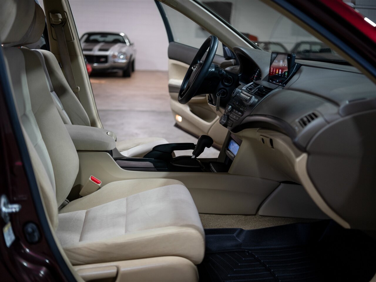 2009 Honda Accord LX-P - Photo 36 - Peoria, IL 61615