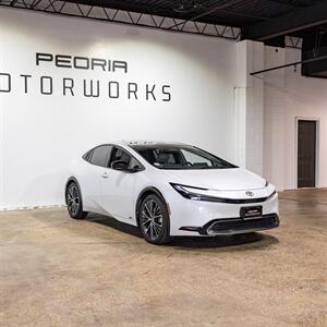 2023 Toyota Prius XLE   - Photo 4 - Peoria, IL 61615