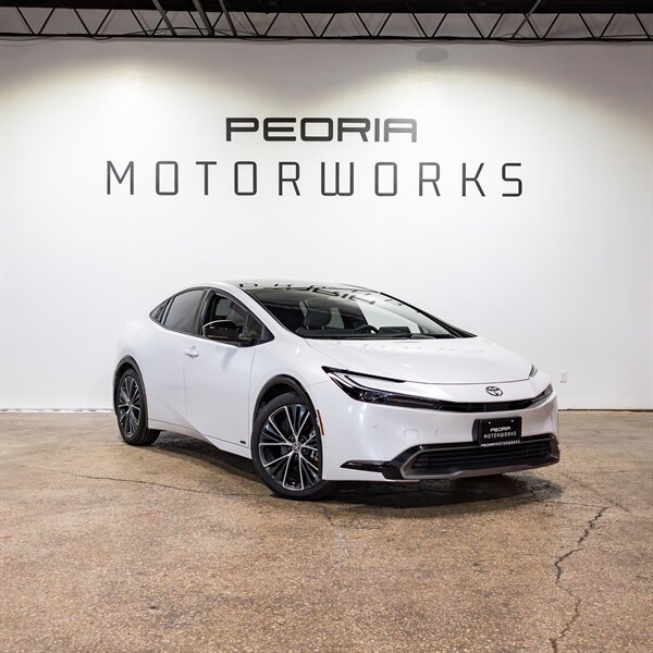 2023 Toyota Prius XLE  